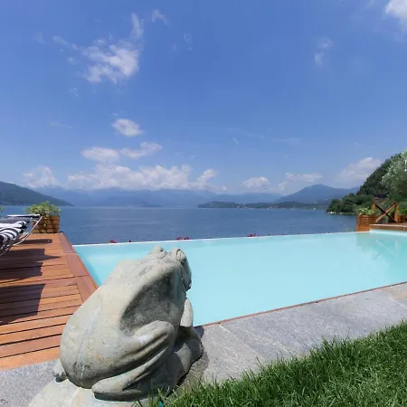 Sleeps 8 Pool Air Con Wifi Villa *